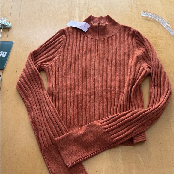 Wild Fable Rust Ribbed Cardigan - Picture 4 of 4